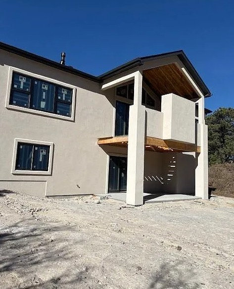 3715 El Rancho Way
